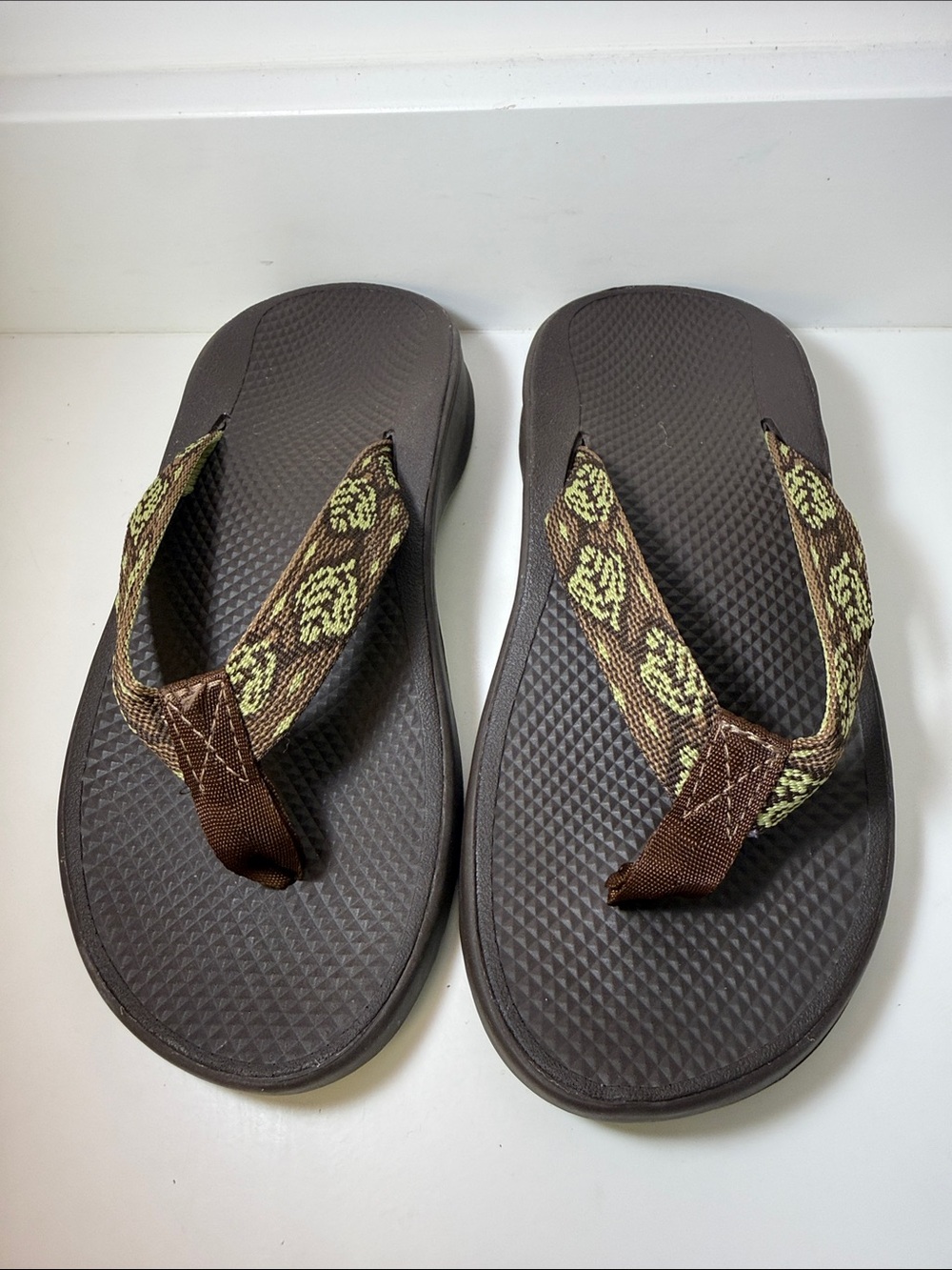 Chaco Kid’s Brown Flip Flop Sandals with Patterned Straps - Size 4